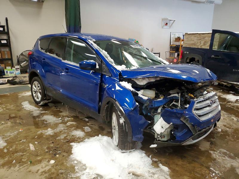 Photo 4 from auction – 2019 FORD ESCAPE SE with VIN 1FMCU9GD4KUA17180