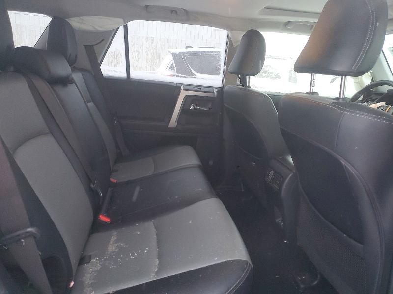Photo 11 from auction – 2021 TOYOTA 4RUNNER with VIN JTENU5JR7M5945990