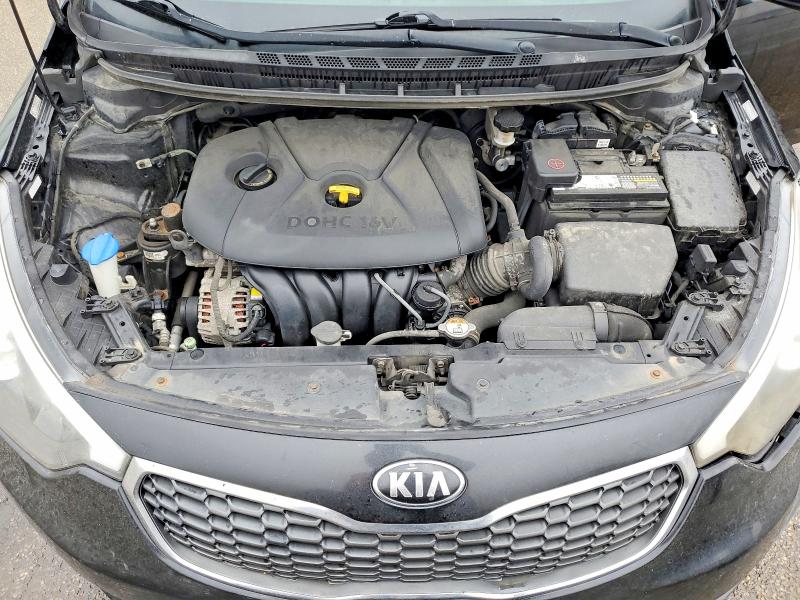 Photo 11 from auction – 2016 KIA FORTE LX with VIN KNAFX4A63G5549671