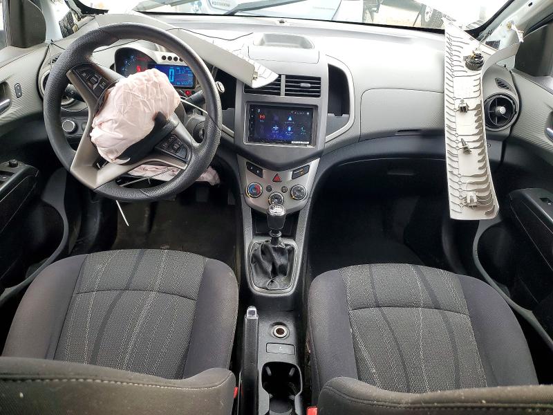 Photo 8 from auction – 2015 CHEVROLET SONIC LT with VIN 1G1JD6SG1F4125685
