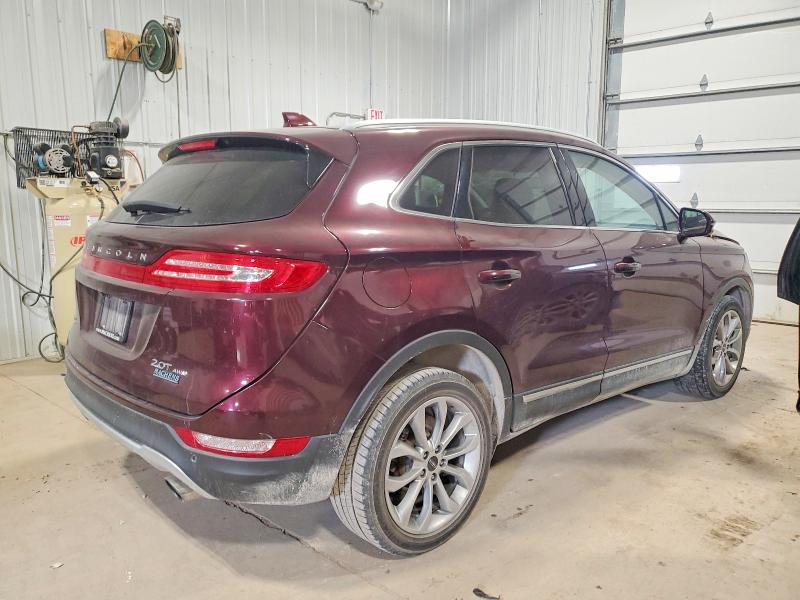 Photo 3 from auction – 2017 LINCOLN MKC with VIN 5LMCJ2C90HUL46109