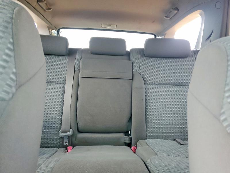 Photo 10 from auction – 2006 TOYOTA 4RUNNER SR with VIN JTEBU14RX60101854