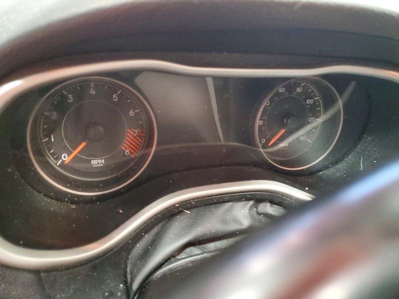 Photo 9 from auction – 2015 JEEP CHEROKEE with VIN 1C4PJMDS3FW697958