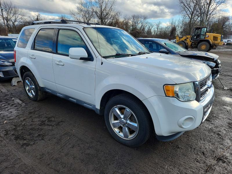 Фото 4 с аукциона – 2011 FORD ESCAPE LIM с VIN 1FMCU0EG8BKB97140