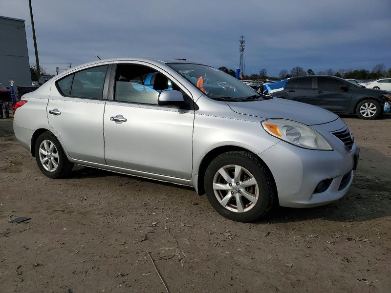 Zdjęcie 4 z aukcji – 2012 NISSAN VERSA S z VIN 3N1CN7AP2CL829519