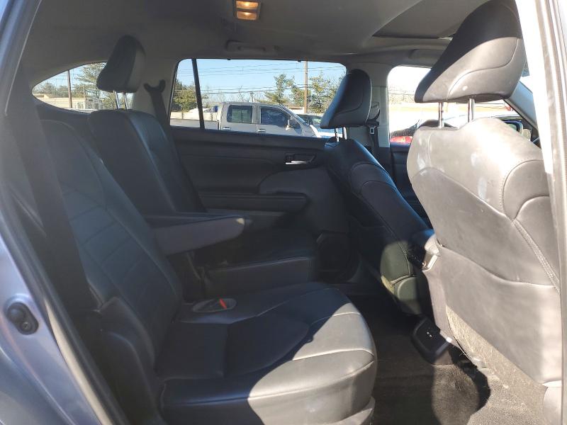 Photo 11 from auction – 2021 TOYOTA HIGHLANDER with VIN 5TDGZRBH5MS101114
