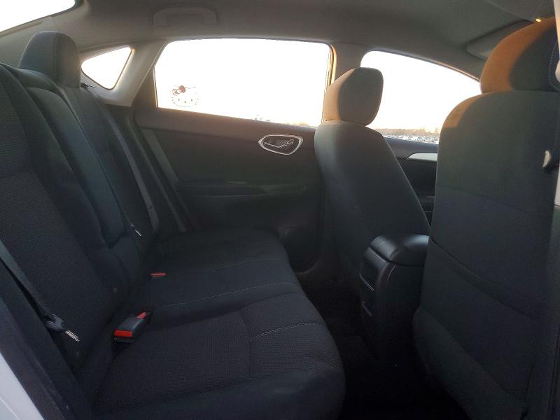 Photo 10 from auction – 2015 NISSAN SENTRA S with VIN 3N1AB7AP8FY357754