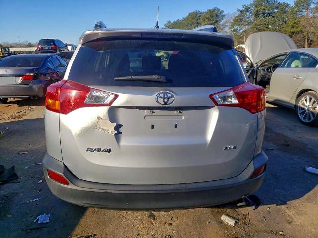 Photo 6 from auction – 2014 TOYOTA RAV4 XLE with VIN JTMWFREV2ED025984