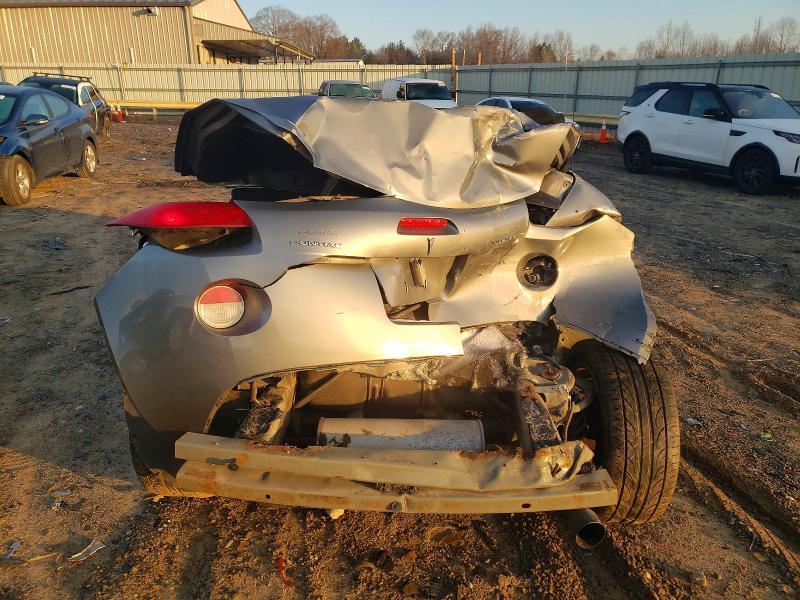 Photo 6 from auction – 2006 PONTIAC SOLSTICE with VIN 1G2MB33B96Y103720