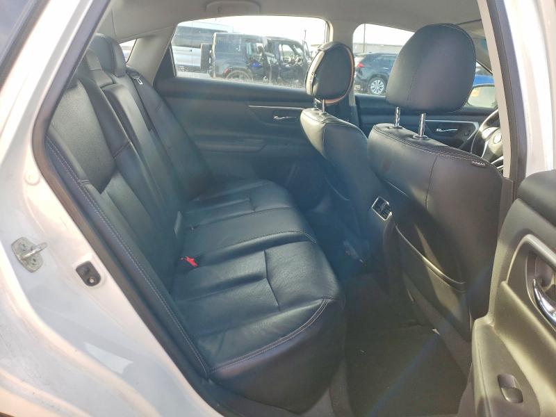 Photo 10 from auction – 2018 NISSAN ALTIMA with VIN 1N4AL3AP9JC175006