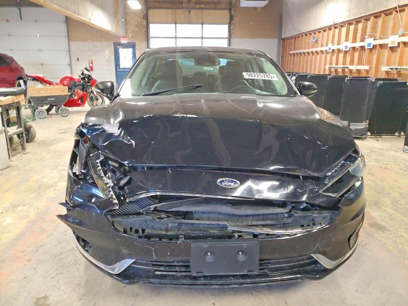 Photo 5 from auction – 2019 FORD FUSION SEL with VIN 3FA6P0CD2KR138135