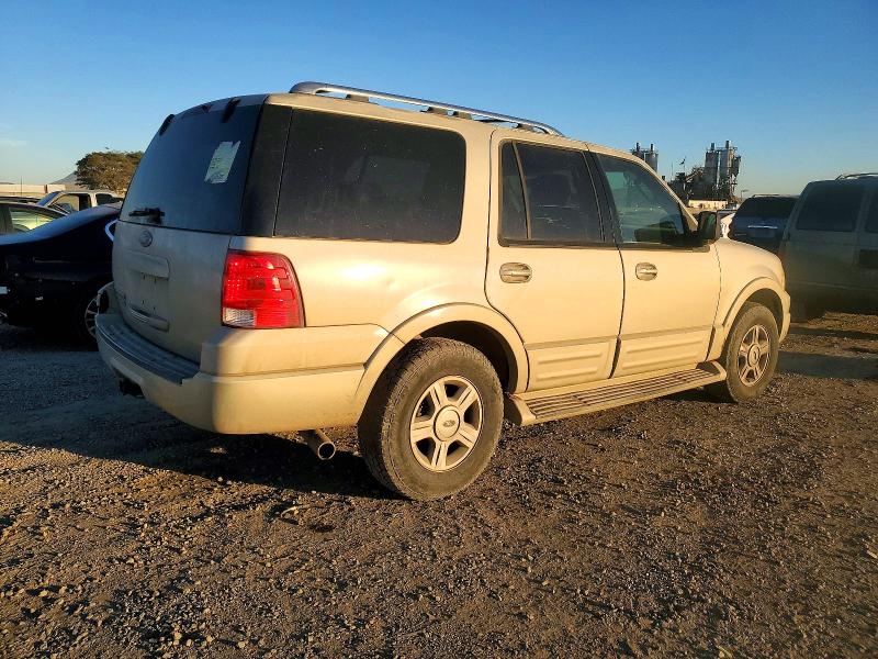 Фото 3 с аукциона – 2005 FORD EXPEDITION с VIN 1FMPU19545LA95669