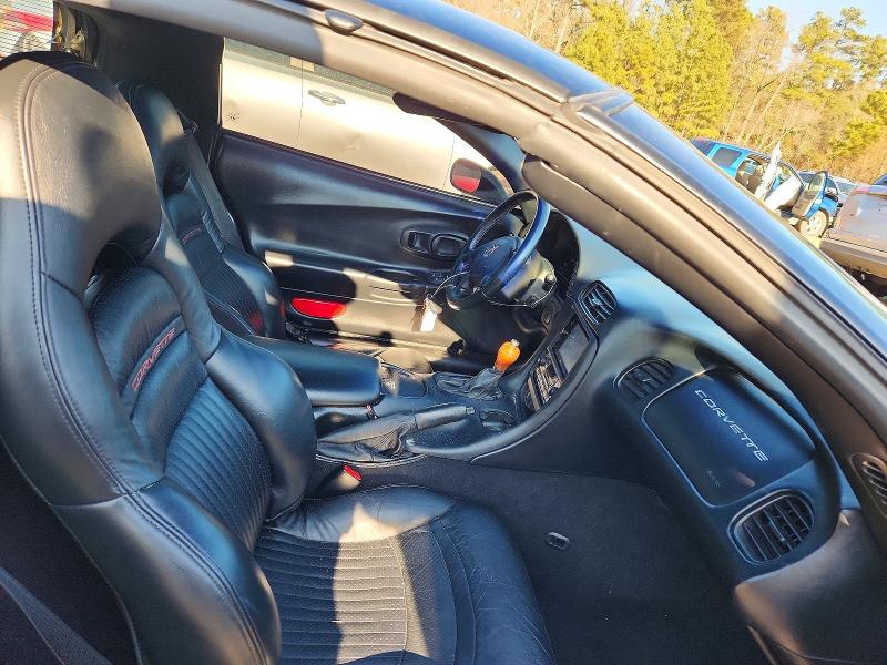 Photo 10 from auction – 2001 CHEVROLET CORVETTE with VIN 1G1YY22G515135148