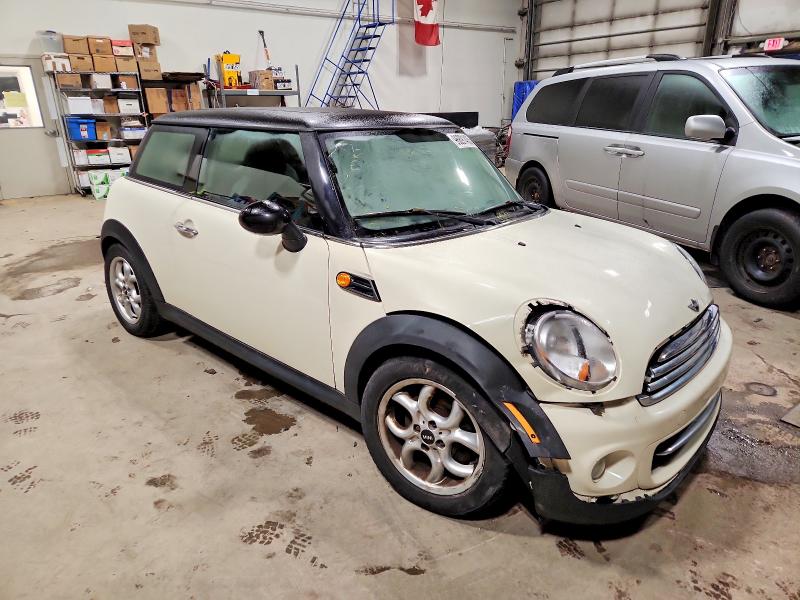 Photo 4 from auction – 2013 MINI COOPER with VIN WMWSU3C50DT689481