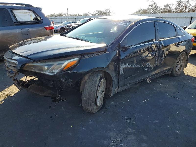 HYUNDAI SONATA SE 2015 with VIN 5NPE24AF2FH207785 - Photo from auction