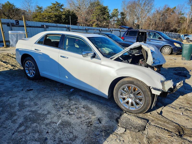 Photo 4 from auction – 2011 CHRYSLER 300C with VIN 2C3CA6CT1BH528362