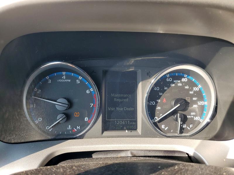Photo 9 from auction – 2017 TOYOTA RAV4 with VIN 2T3YFREV5HW358504