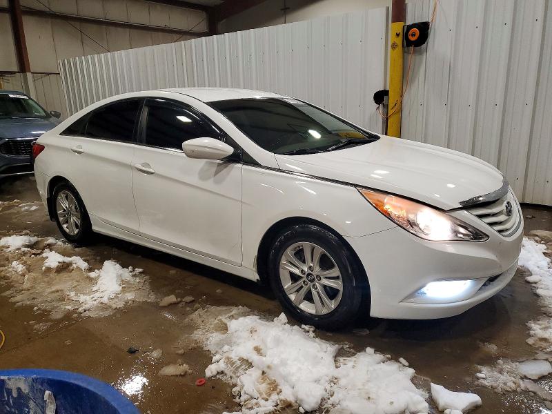 Photo 4 from auction – 2013 HYUNDAI SONATA GLS with VIN 5NPEB4ACXDH780680