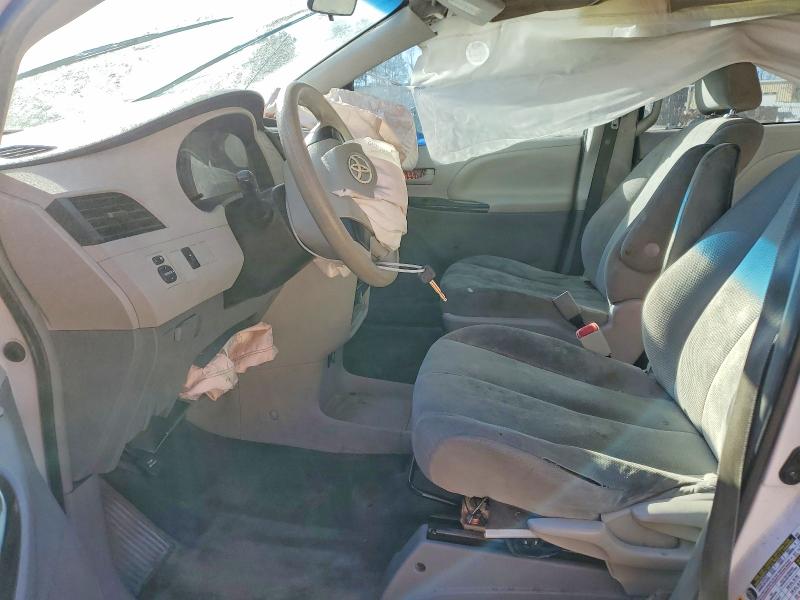Photo 7 from auction – 2012 TOYOTA SIENNA BAS with VIN 5TDKA3DC0CS011237