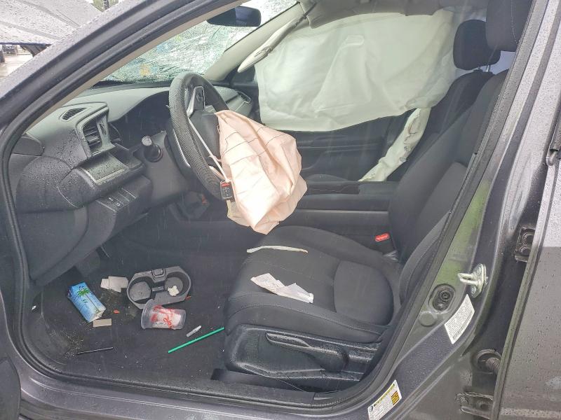Photo 7 from auction – 2018 HONDA CIVIC with VIN 2HGFC2F55JH502291