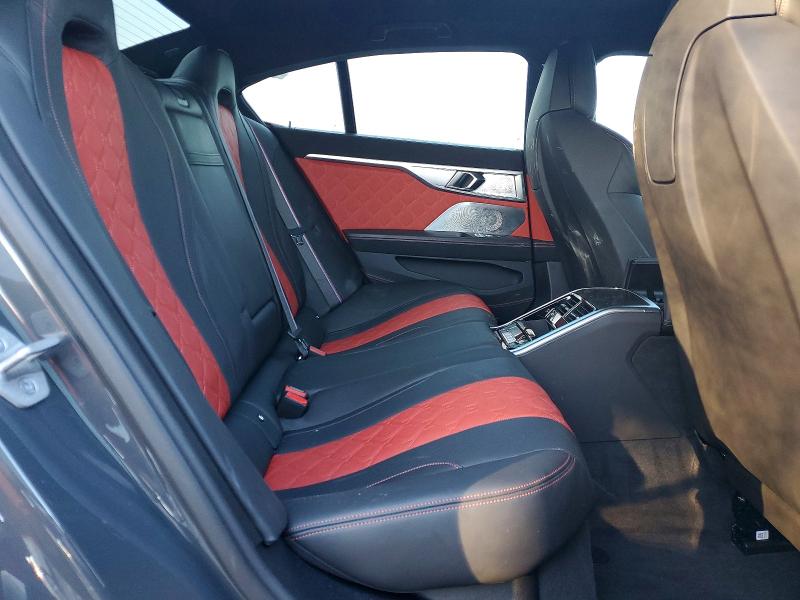 Photo 10 from auction – 2024 BMW M8 with VIN WBSGV0C07RCR42997