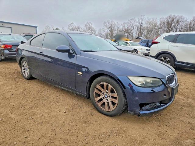 Photo 4 from auction – 2009 BMW 328 XI with VIN WBAWC33569PU83960