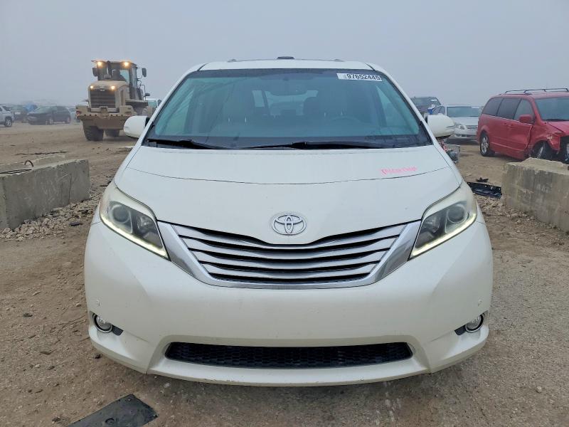 Photo 5 from auction – 2015 TOYOTA SIENNA XLE with VIN 5TDYK3DC3FS634458