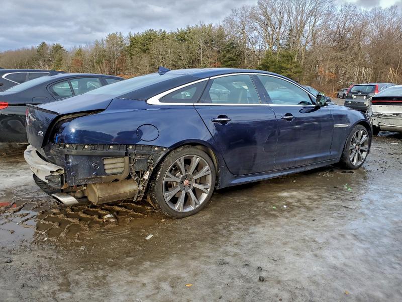 Photo 3 from auction – 2015 JAGUAR XJ with VIN SAJWJ1CD0F8V90062