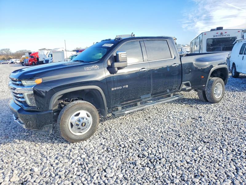 CHEVROLET SILVERADO 2022 with VIN 1GC4YVEY7NF149659 - Photo from auction
