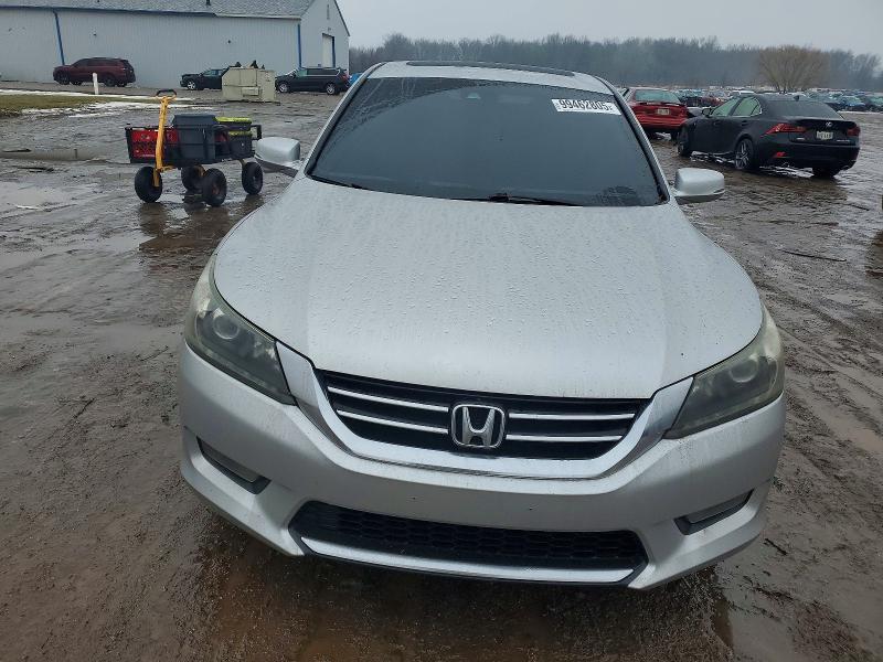 Photo 5 from auction – 2014 HONDA ACCORD with VIN 1HGCR3F8XEA027131