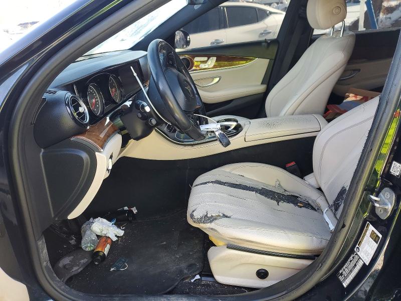 Photo 7 from auction – 2017 MERCEDES-BENZ E 300 4MAT with VIN WDDZF4KB8HA128011