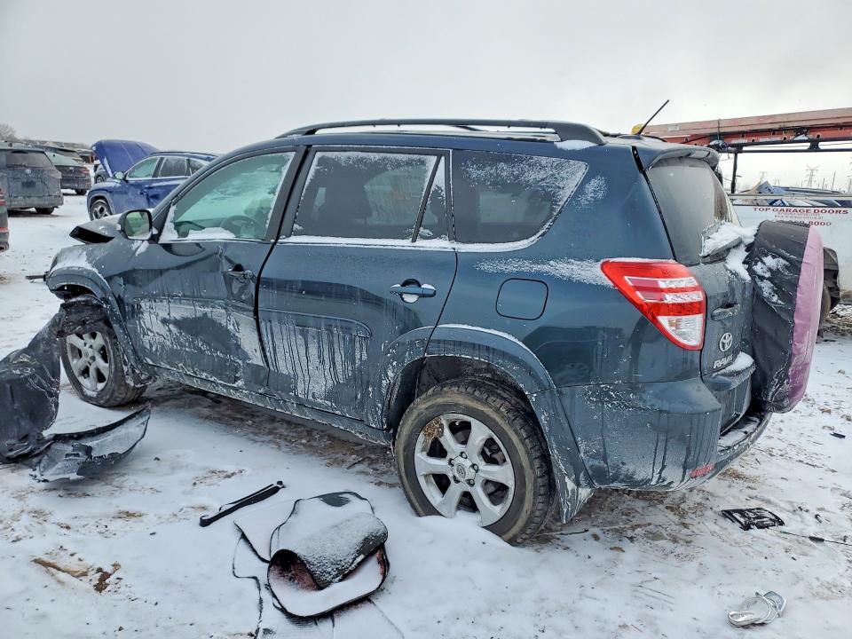 Photo 2 from auction – 2011 TOYOTA RAV4 LIMIT with VIN 2T3YF4DV2BW100713