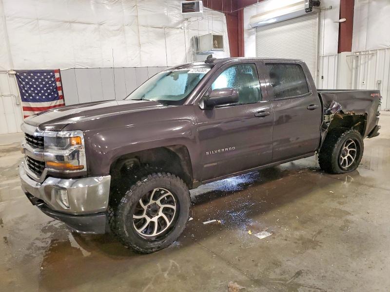 CHEVROLET SILVERADO 2016 with VIN 3GCUKREC0GG135472 - Photo from auction