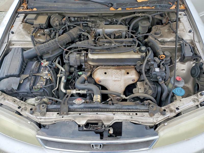Photo 11 from auction – 1997 HONDA ACCORD with VIN 1HGCD5609VA236610