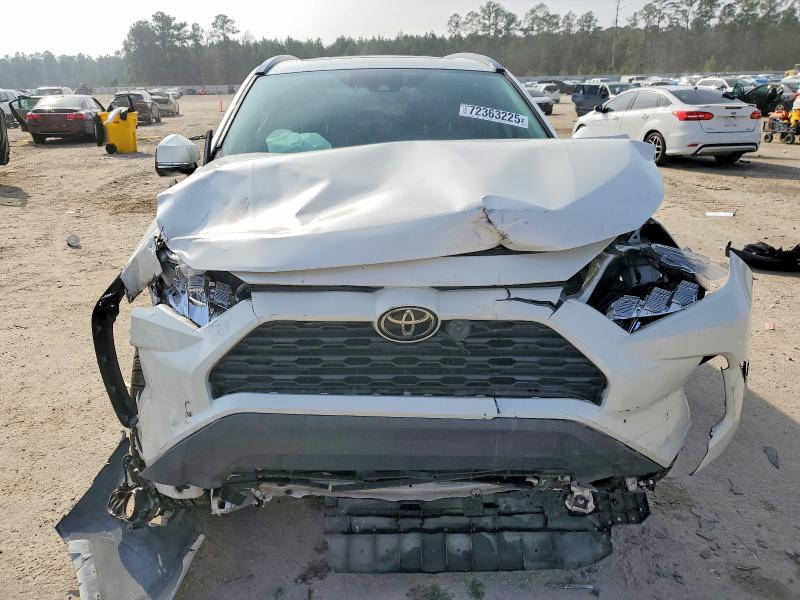 Photo 5 from auction – 2021 TOYOTA RAV4 with VIN 2T3C1RFV8MW148223