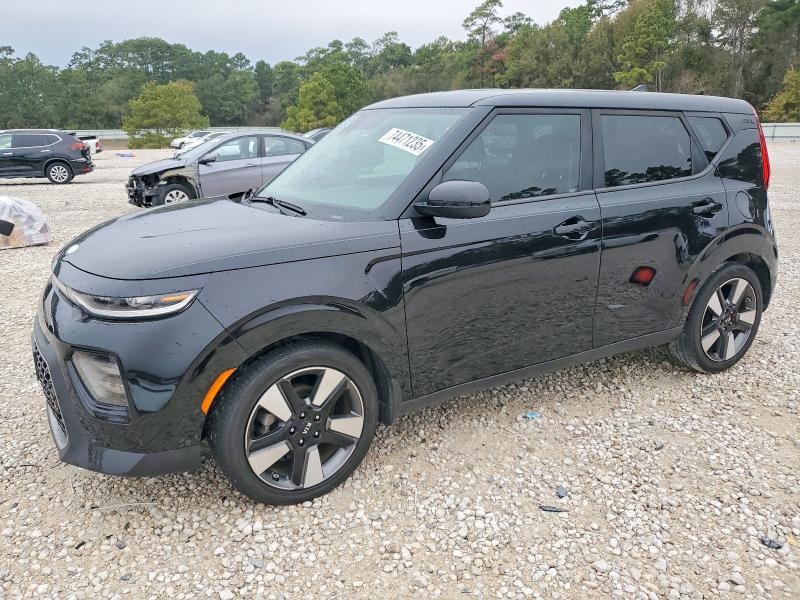 KIA SOUL 2020 with VIN KNDJ33AUXL7014241 - Photo from auction