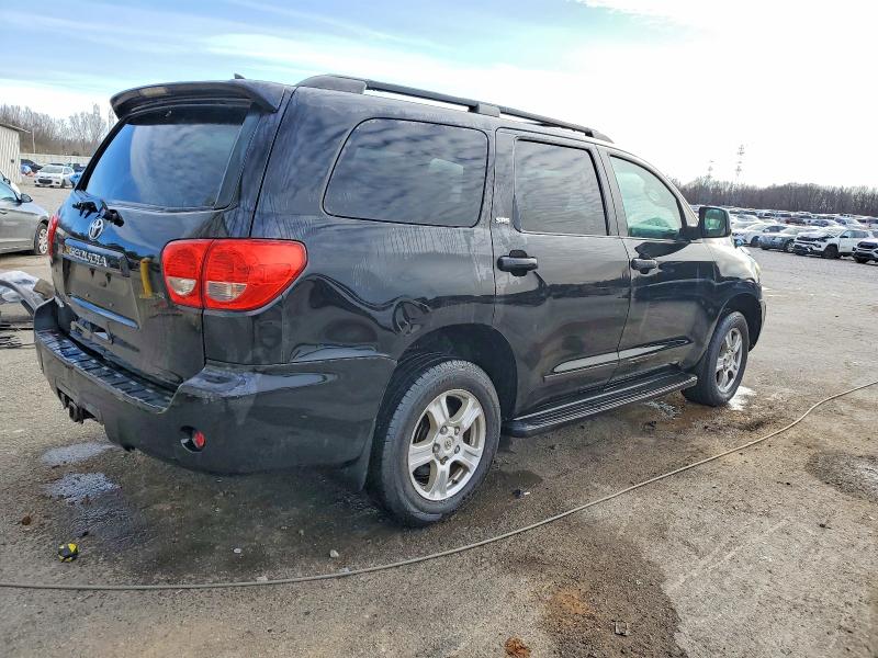 Photo 3 from auction – 2010 TOYOTA SEQUOIA SR with VIN 5TDZM5G12AS001303