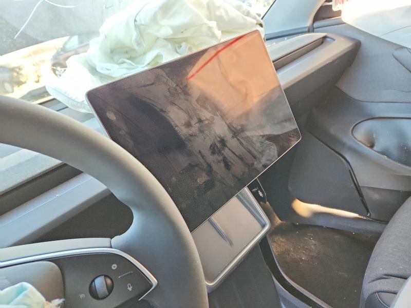 Photo 9 from auction – 2026 TESLA MODEL Y with VIN 7SAYGDED2TA598163