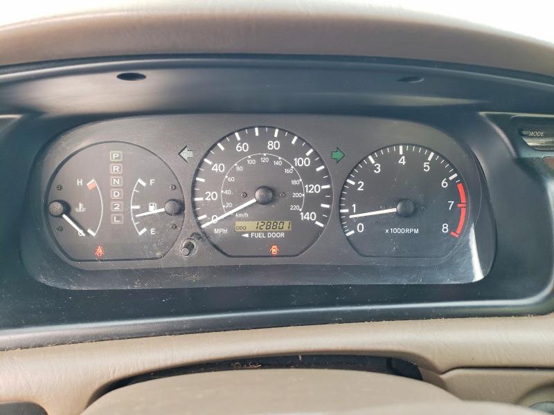 Photo 9 from auction – 2000 TOYOTA CAMRY CE with VIN JT2BG22K3Y0389154