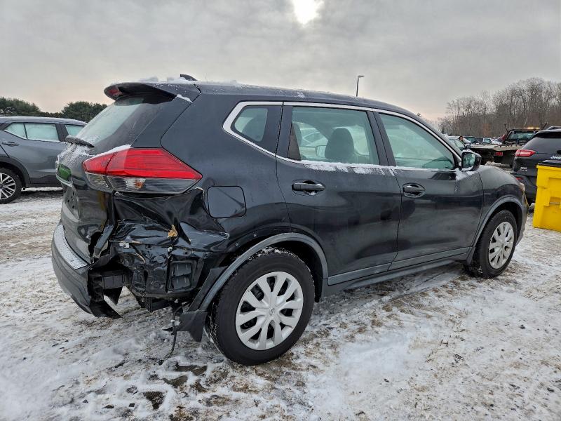 Photo 3 from auction – 2017 NISSAN ROGUE S with VIN KNMAT2MV4HP608491