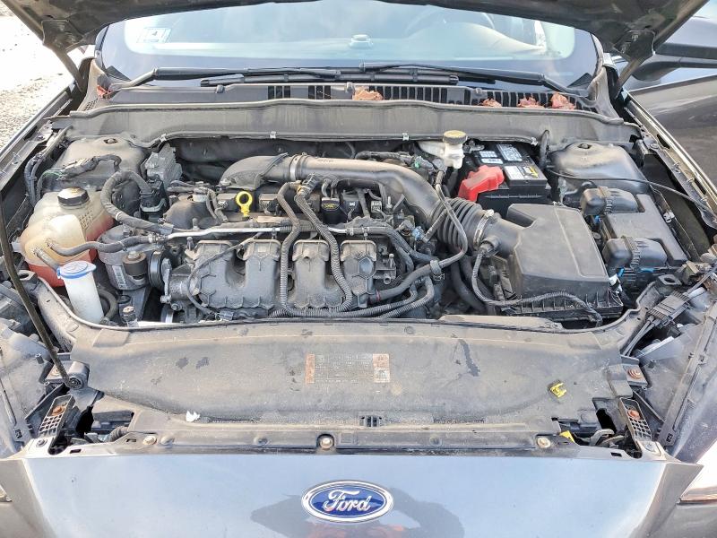 Photo 11 from auction – 2019 FORD FUSION SE with VIN 3FA6P0T95KR244526