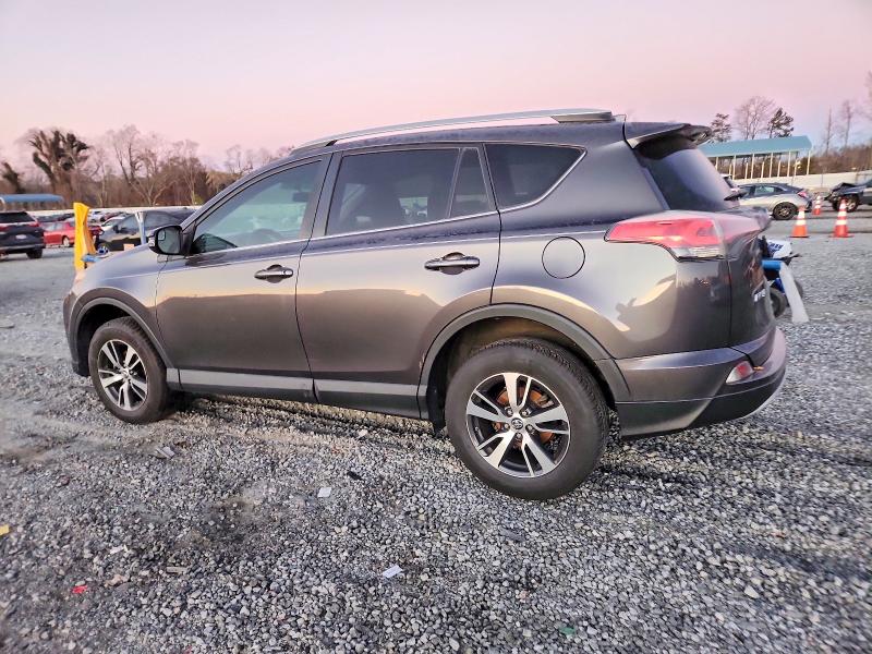 Photo 2 from auction – 2016 TOYOTA RAV4 with VIN 2T3WFREV3GW281346