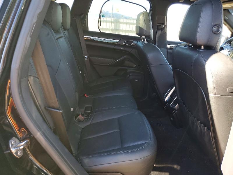 Photo 11 from auction – 2013 PORSCHE CAYENNE with VIN WP1AA2A23DLA11204