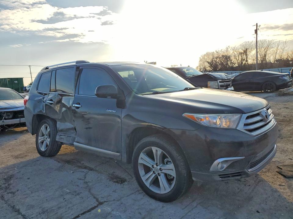 Photo 4 from auction – 2012 TOYOTA HIGHLANDER with VIN 5TDYK3EH0CS057166