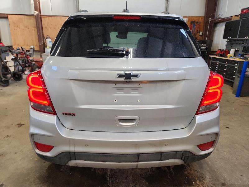 Photo 6 from auction – 2018 CHEVROLET TRAX with VIN 3GNCJLSB7JL166506