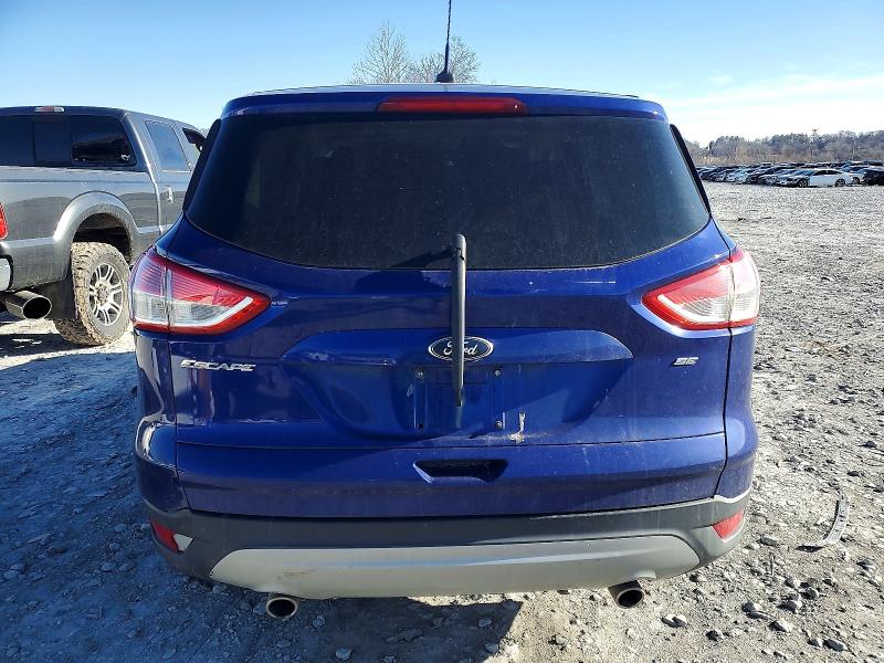 Photo 6 from auction – 2016 FORD ESCAPE SE with VIN 1FMCU0G70GUA27427