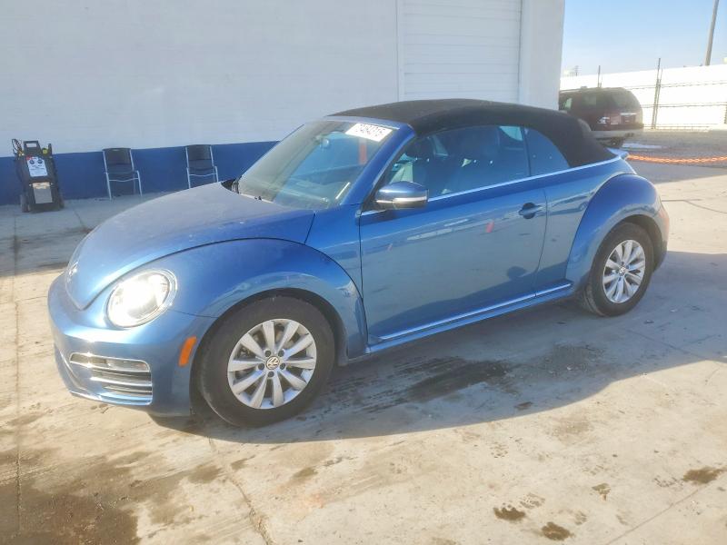 VOLKSWAGEN BEETLE 2019 with VIN 3VW5DAAT2KM510596 - Photo from auction