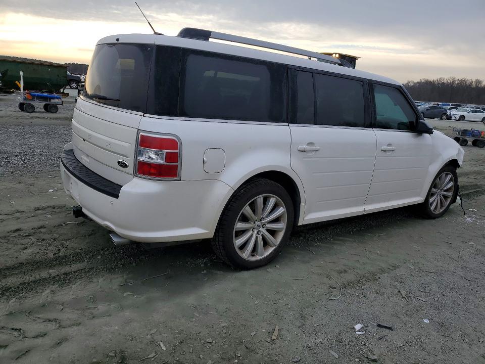Photo 3 from auction – 2014 FORD FLEX with VIN 2FMGK5C89EBD26565