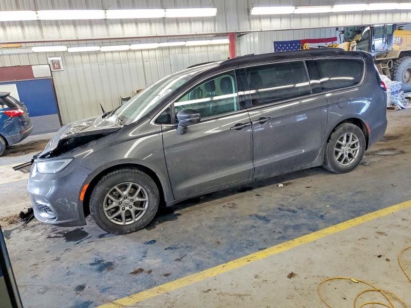 CHRYSLER PACIFICA T 2021 with VIN 2C4RC1FG8MR568128 - Photo from auction