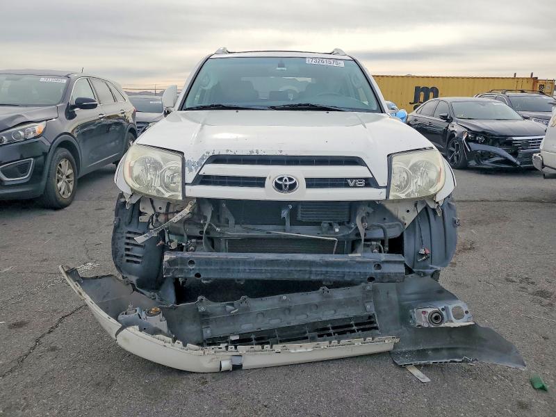 Foto 5 de la subasta – 2004 TOYOTA 4RUNNER LI con VIN JTEBT17R540038030